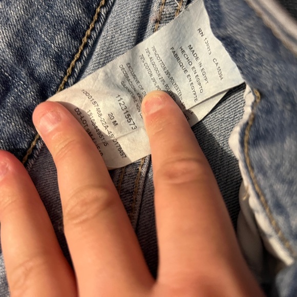 Lee capris - Picture 3 of 3